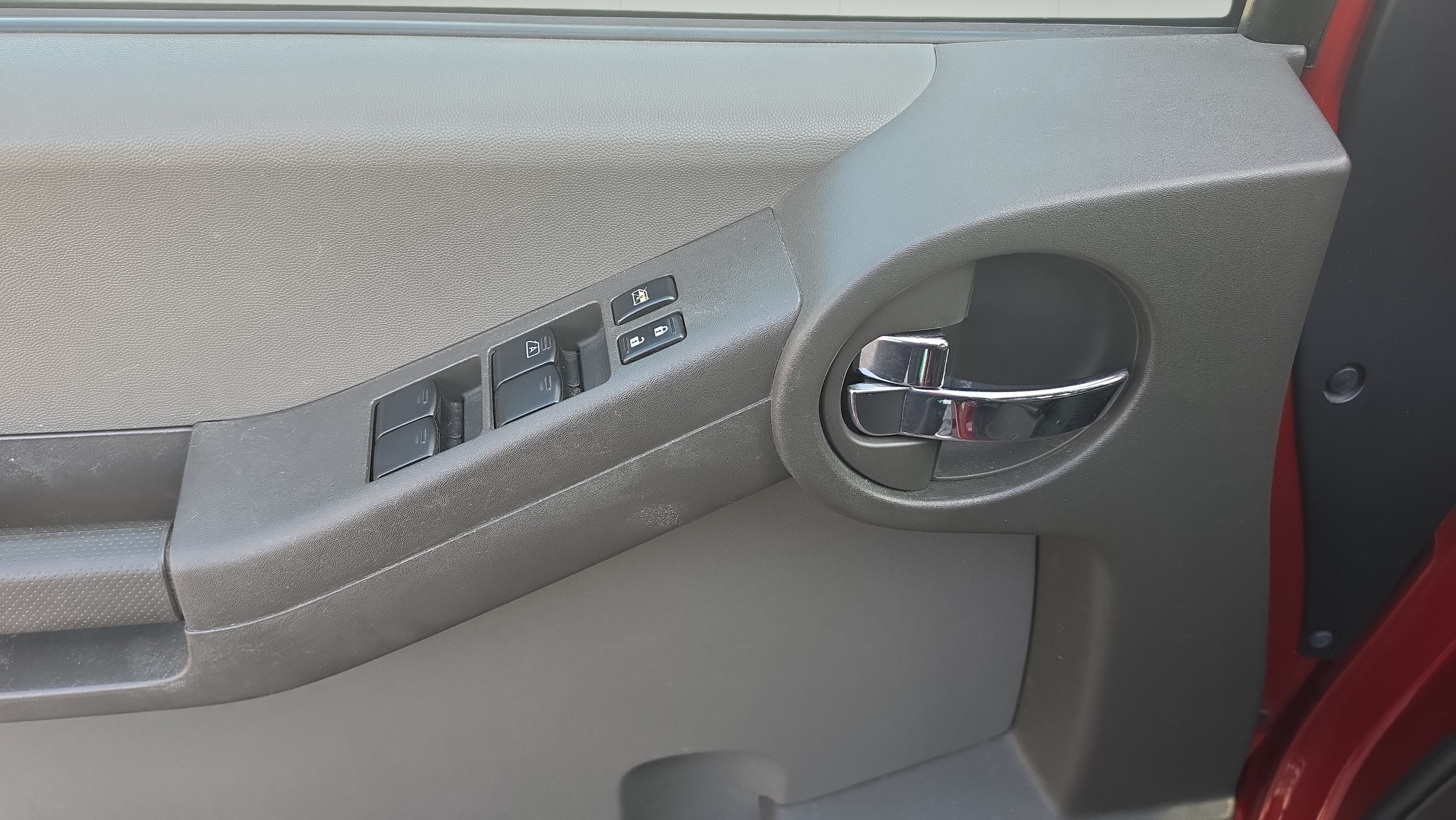 2010 Nissan Xterra S
