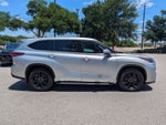 2022 Toyota Highlander L