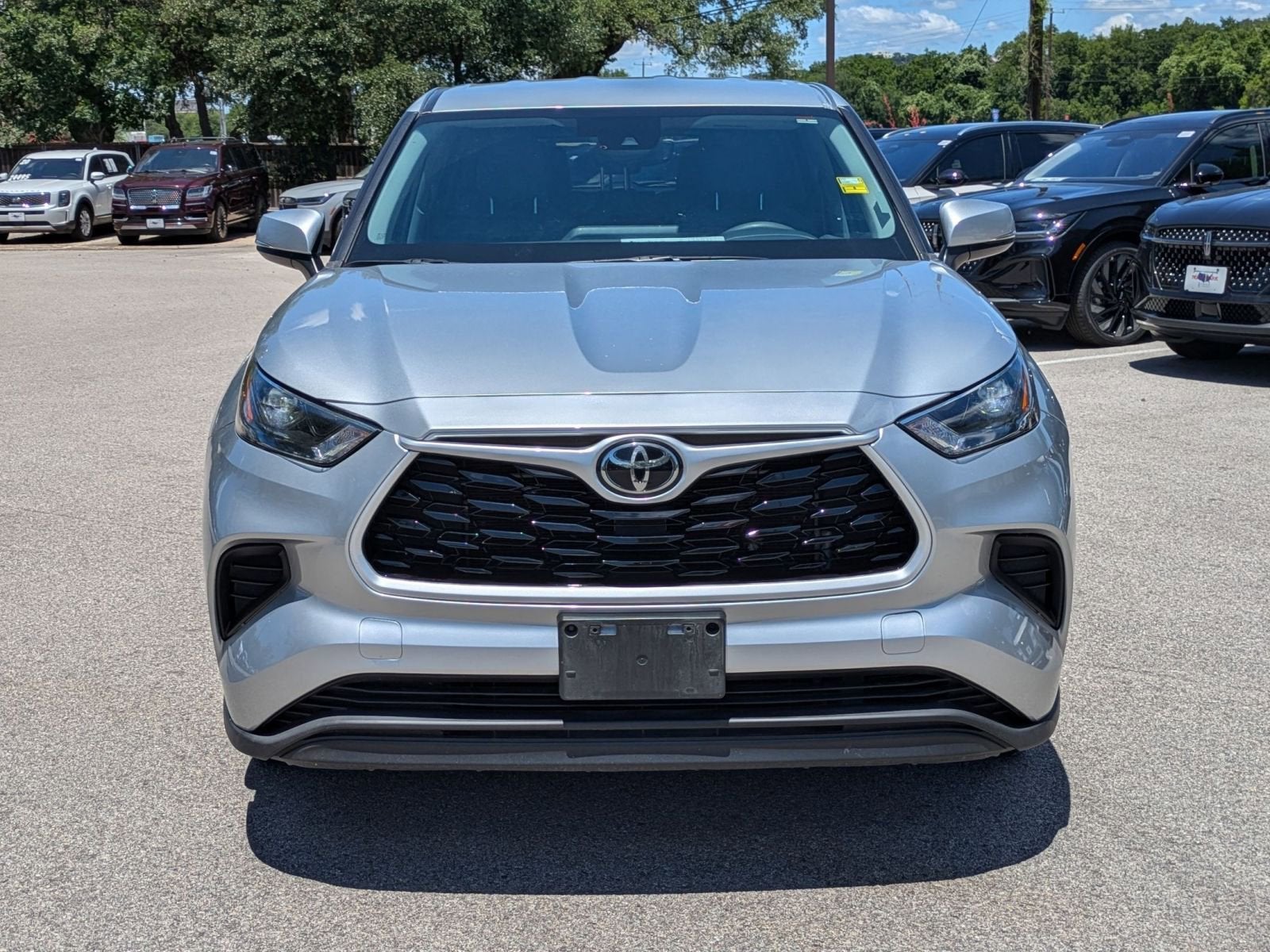 2022 Toyota Highlander L