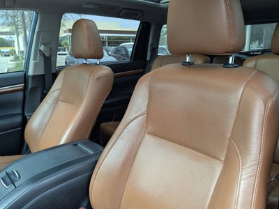 2019 Toyota Highlander Limited Platinum