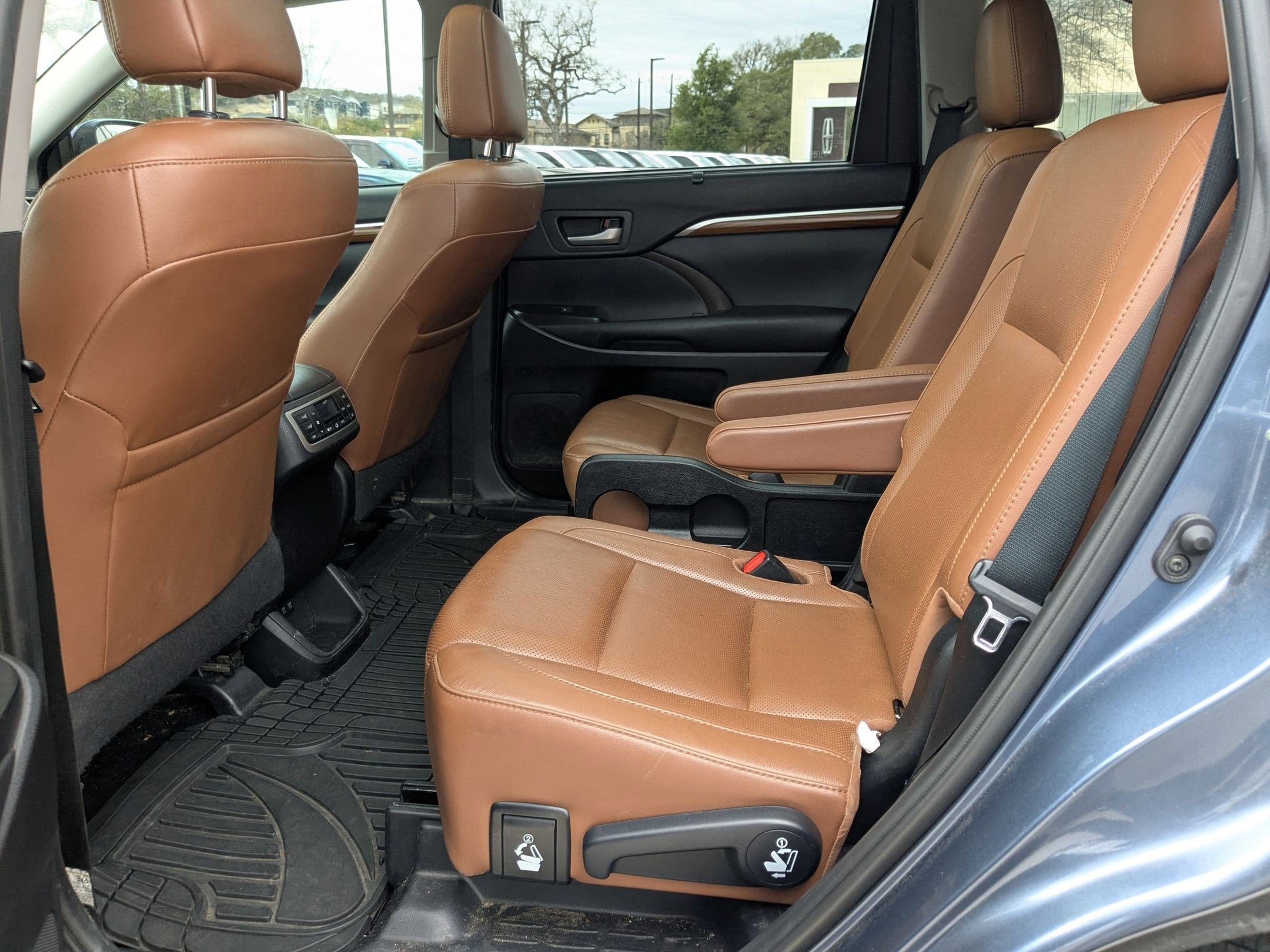 2019 Toyota Highlander Limited Platinum