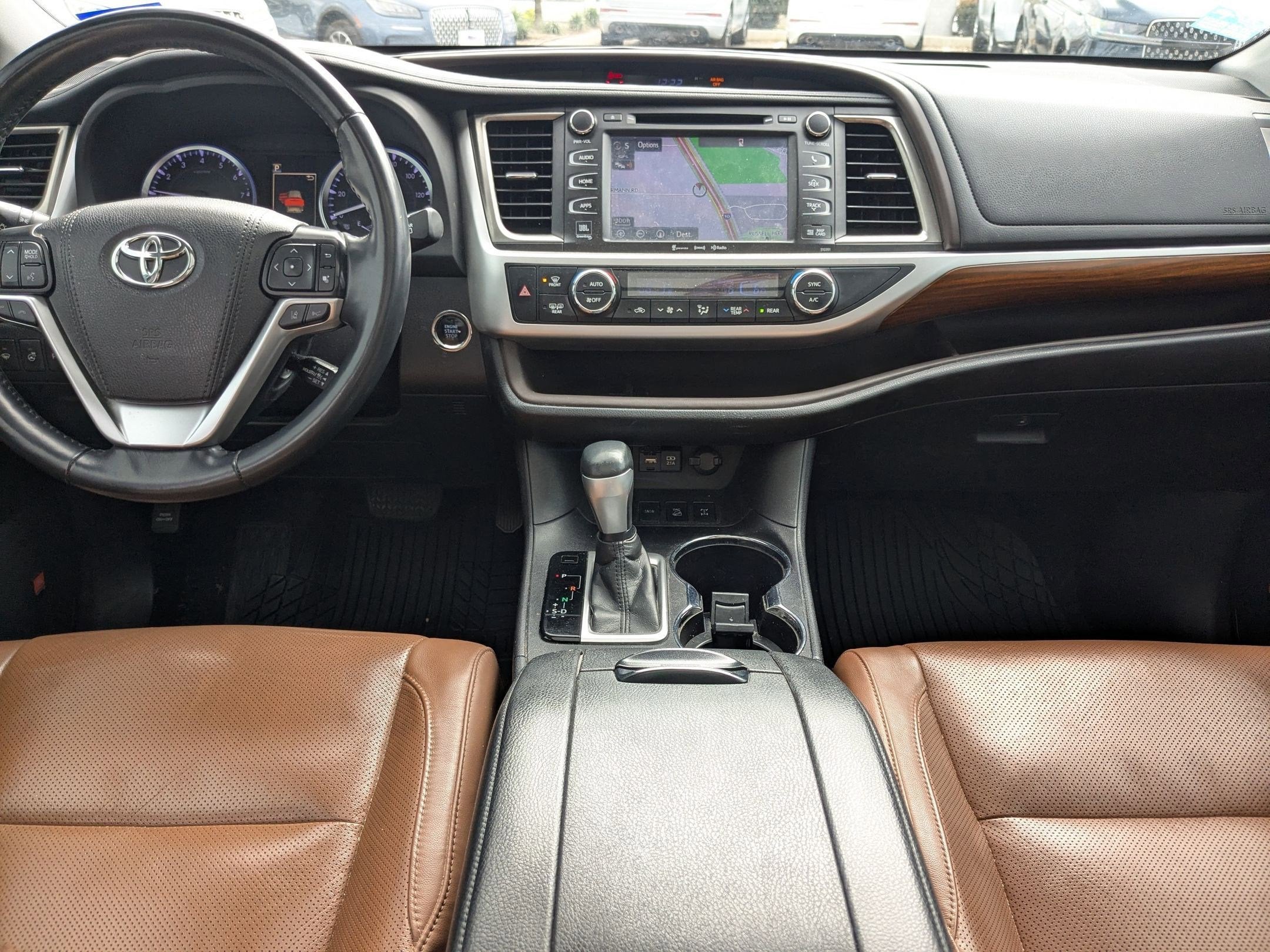 2019 Toyota Highlander Limited Platinum