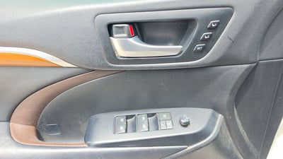 2018 Toyota Highlander Limited Platinum
