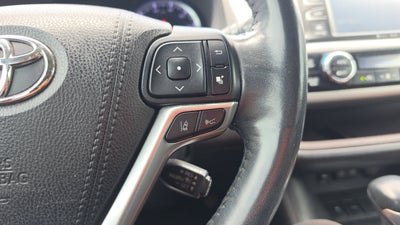 2018 Toyota Highlander Limited Platinum