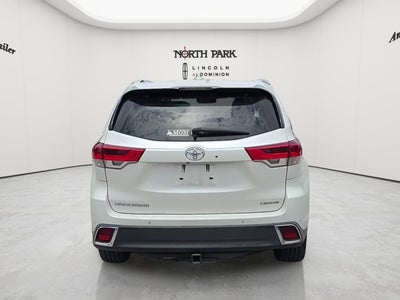 2018 Toyota Highlander Limited Platinum