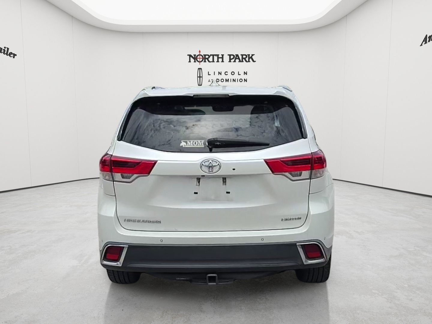 2018 Toyota Highlander Limited Platinum