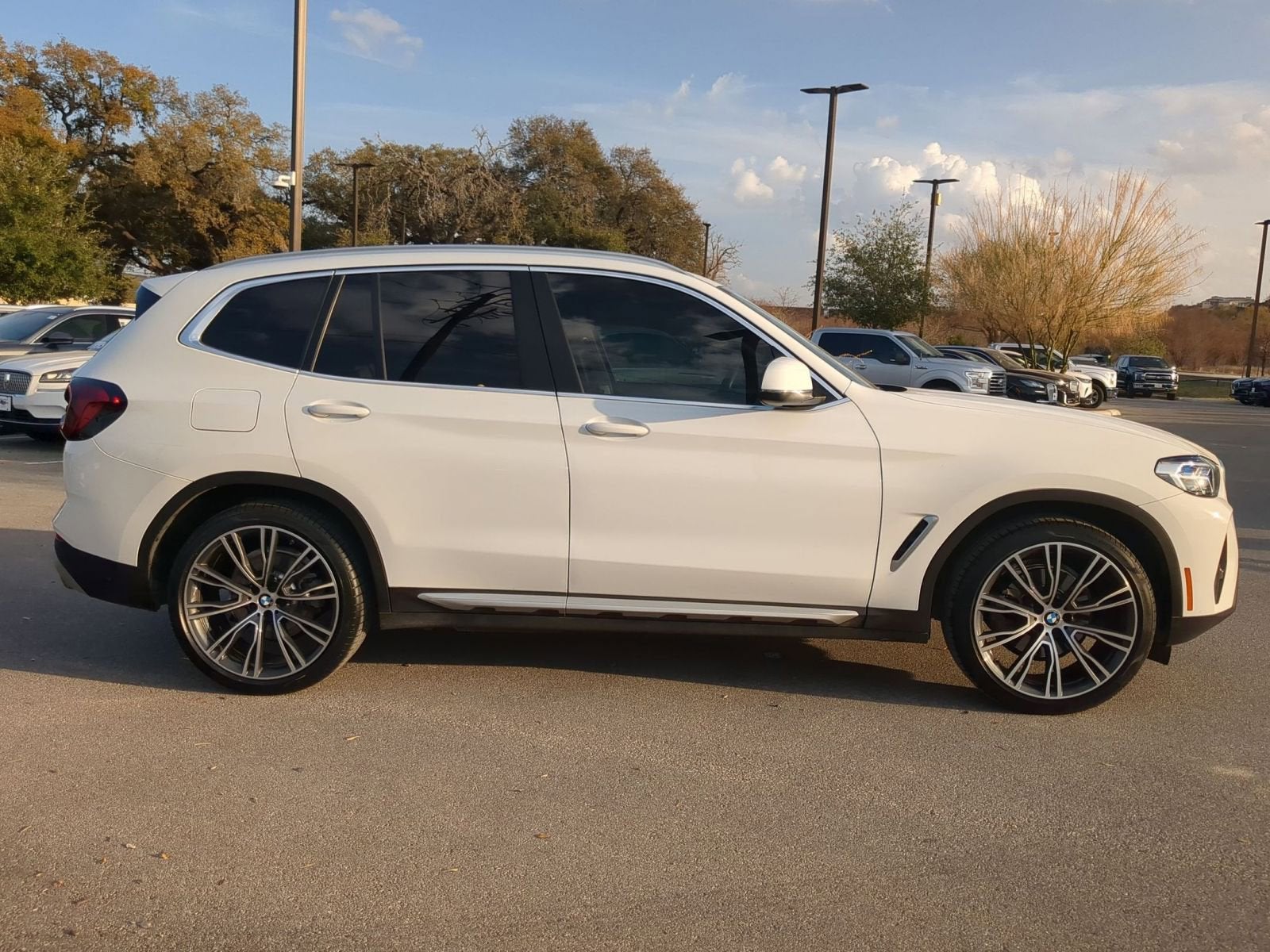 2023 BMW X3 sDrive30i