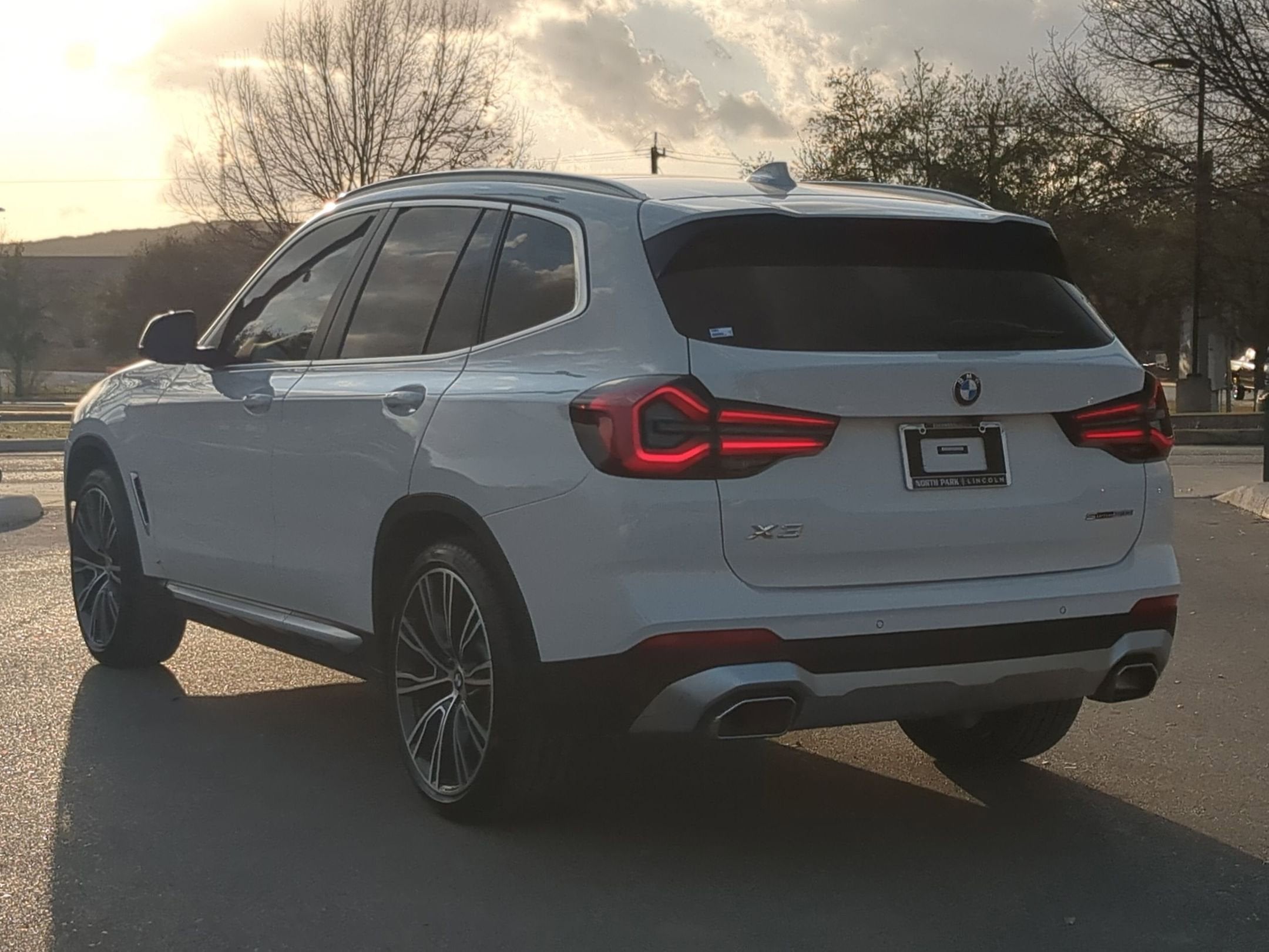2023 BMW X3 sDrive30i