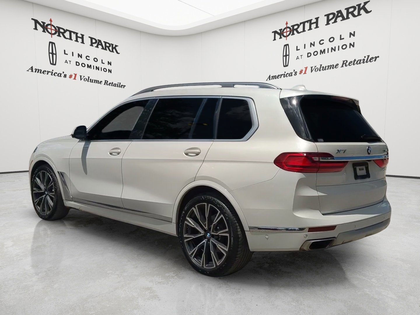 2021 BMW X7 xDrive40i