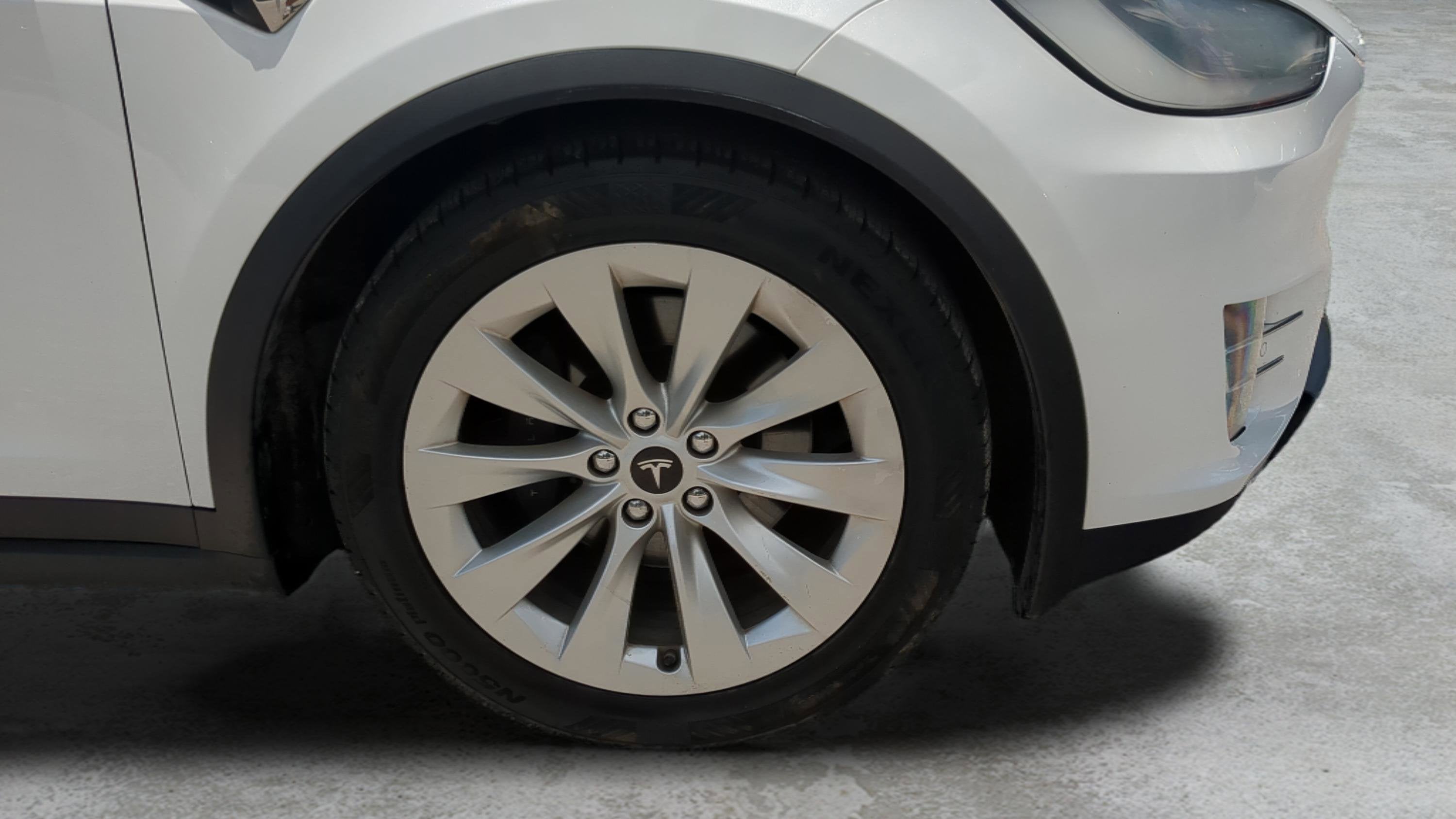 2018 Tesla Model X 75D