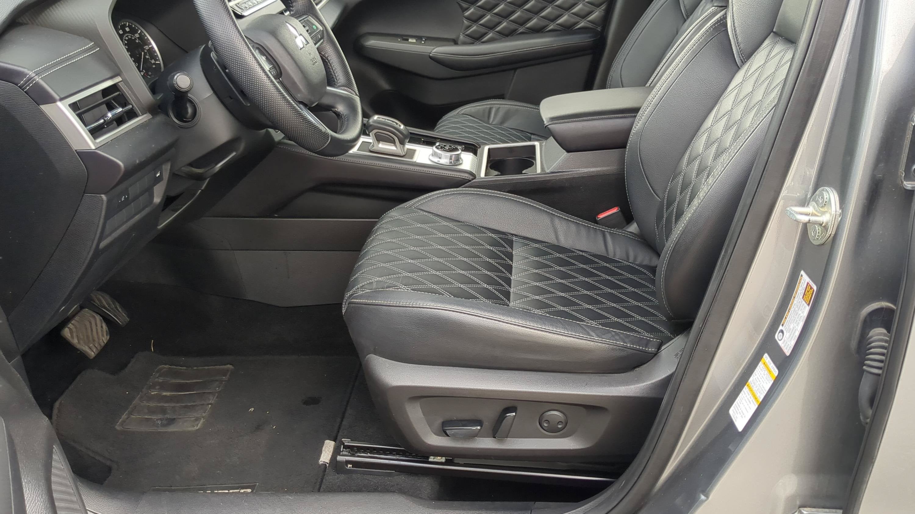 2022 Mitsubishi Outlander SEL