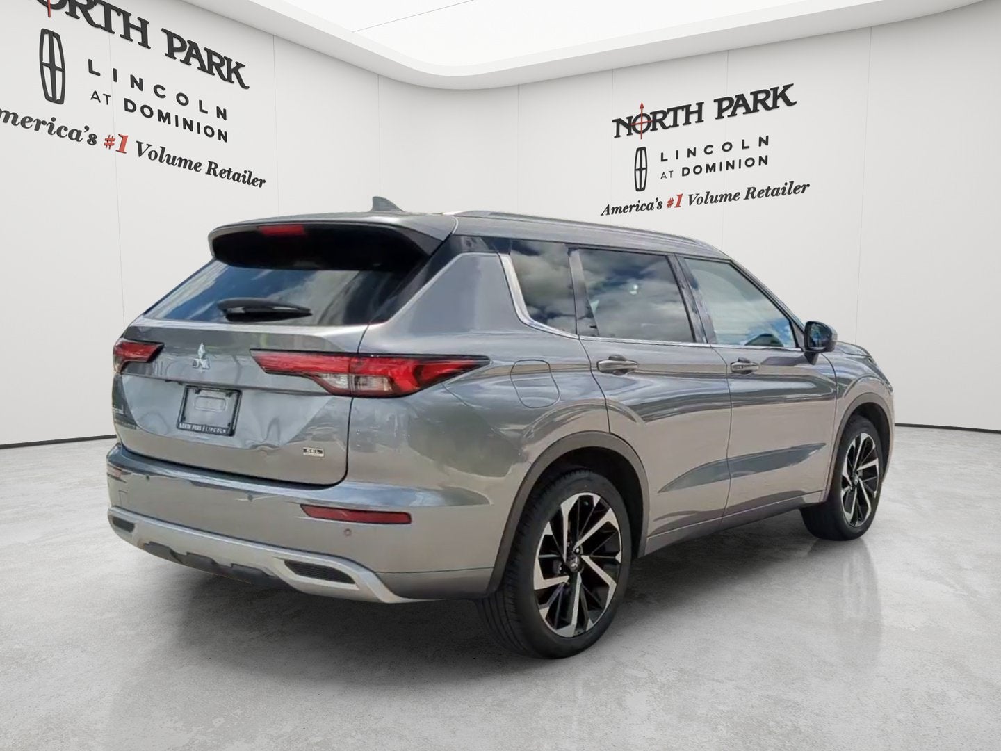 2022 Mitsubishi Outlander SEL