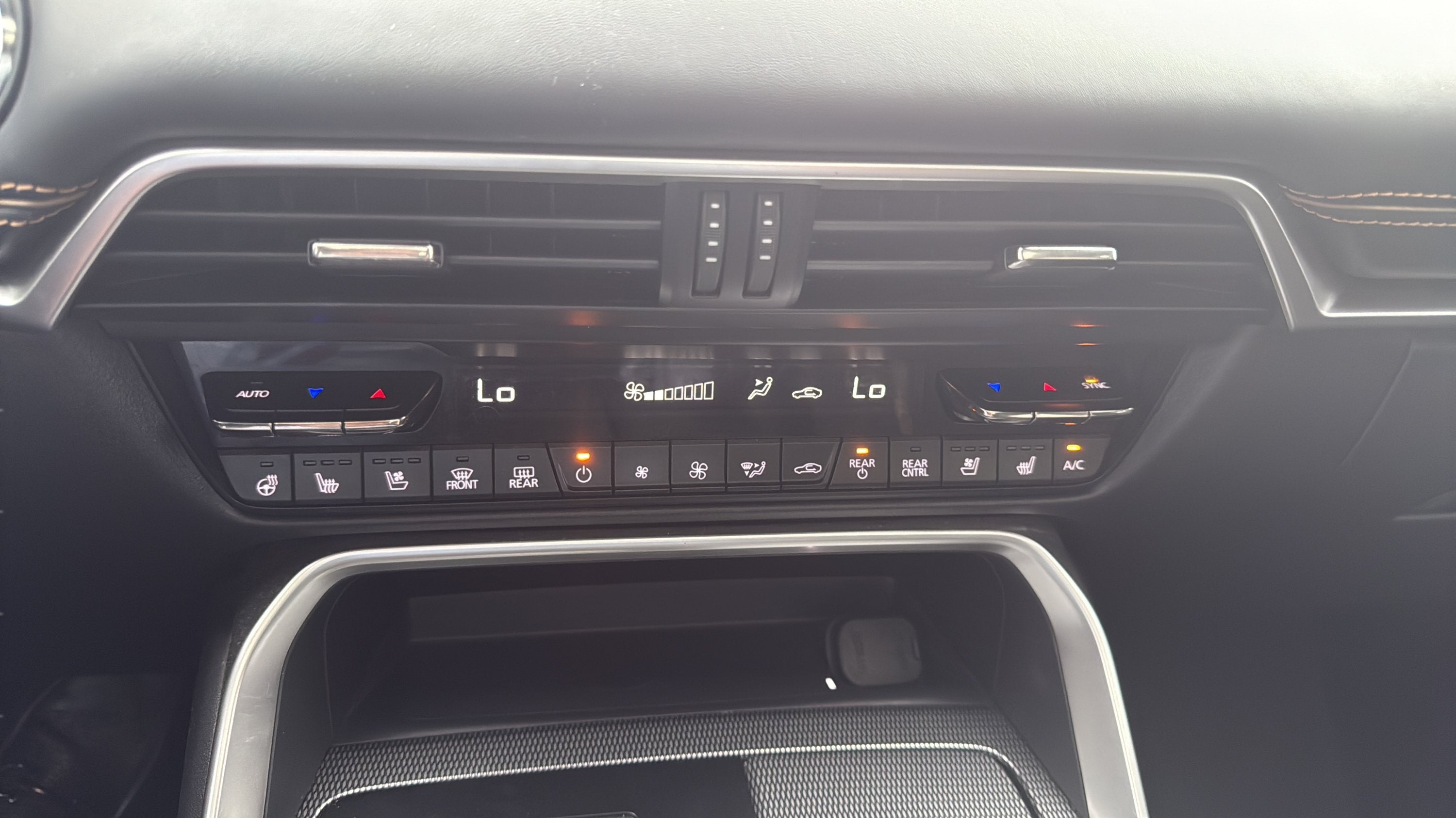 2024 Mazda Mazda CX-90 PHEV Premium Plus