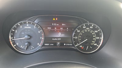 2022 INFINITI QX80 LUXE