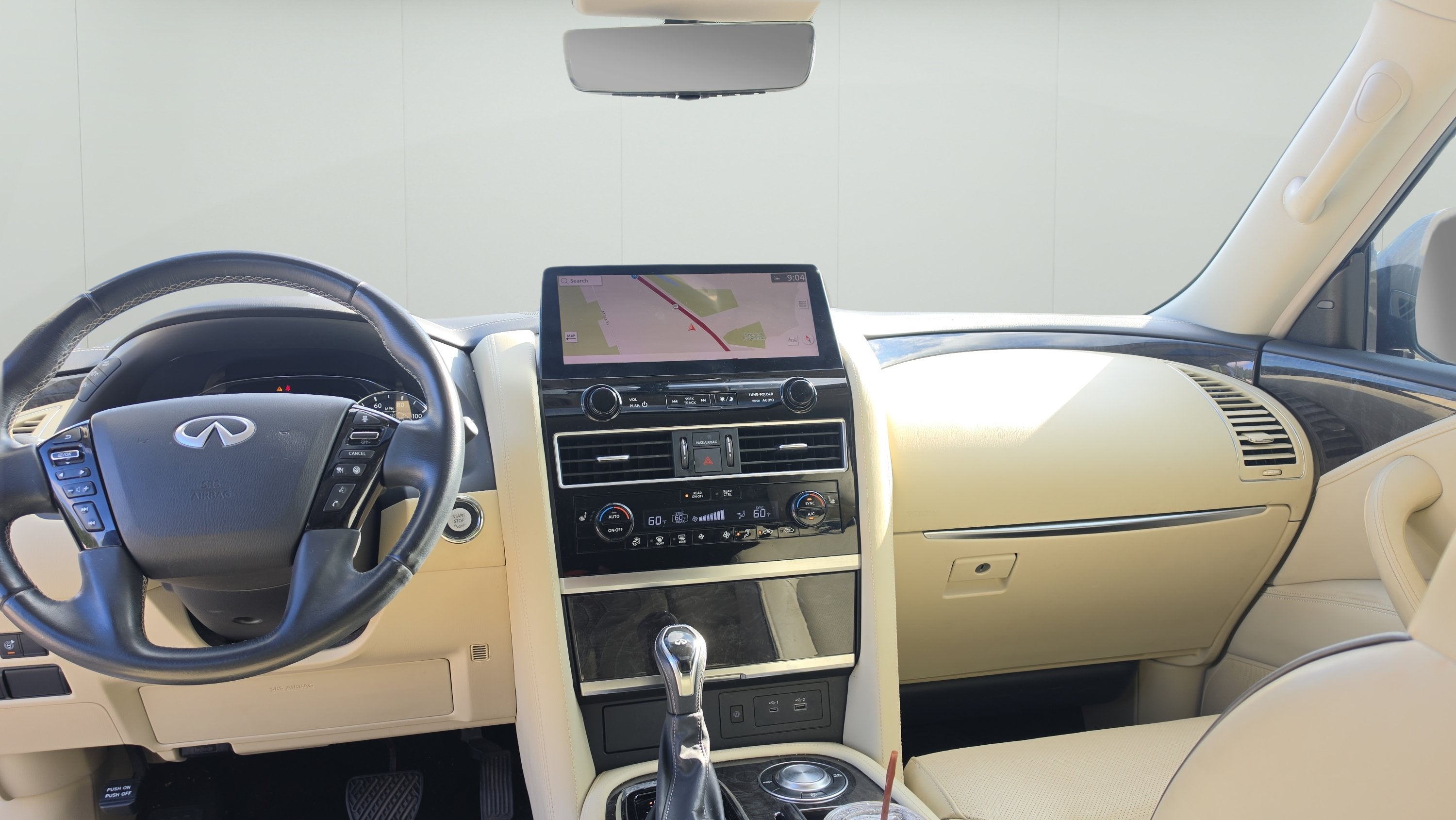 2022 INFINITI QX80 LUXE