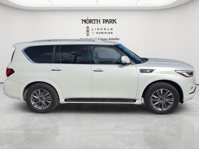 2022 INFINITI QX80 LUXE