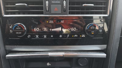 2023 INFINITI QX80 SENSORY