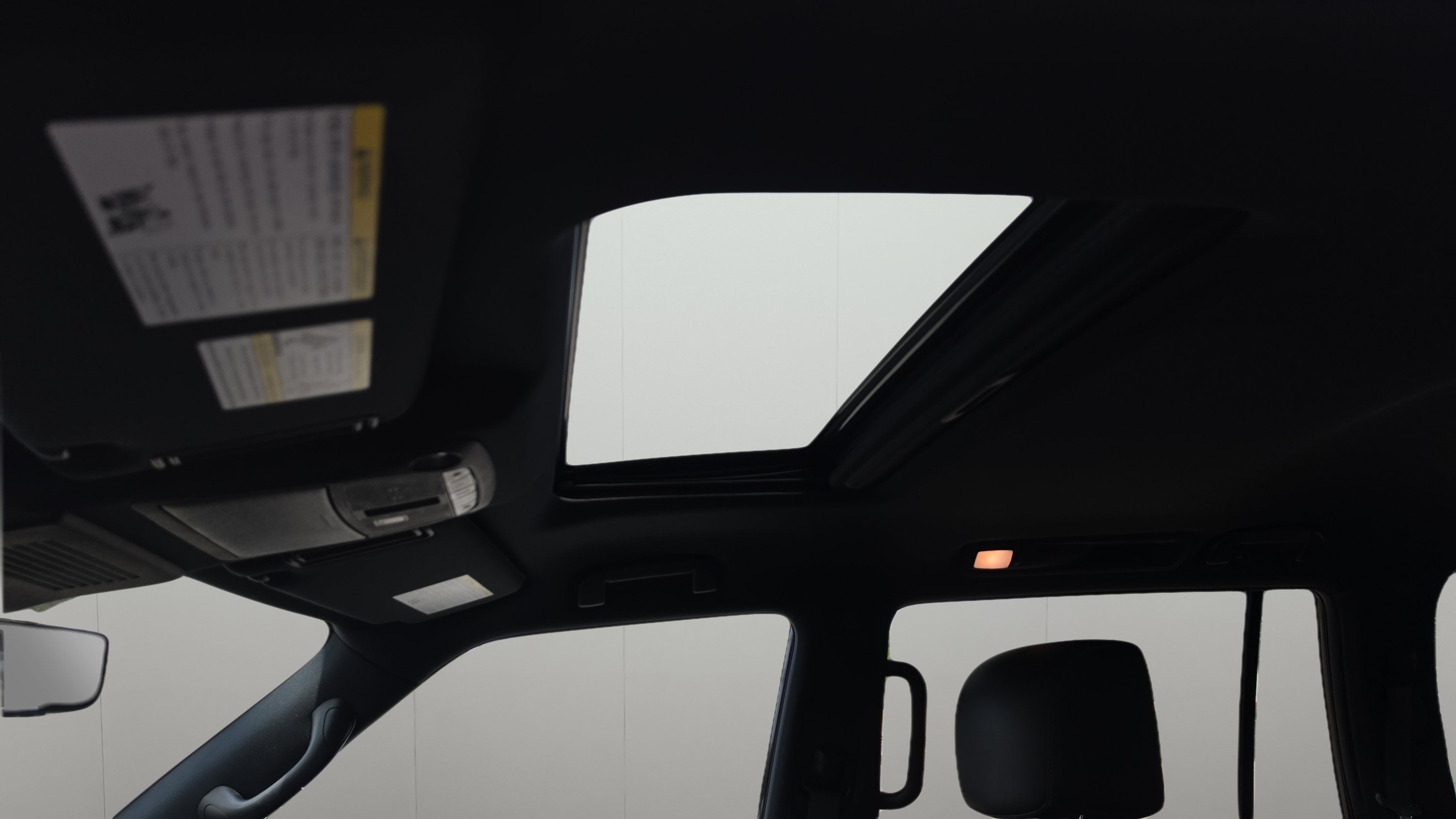 2023 INFINITI QX80 SENSORY