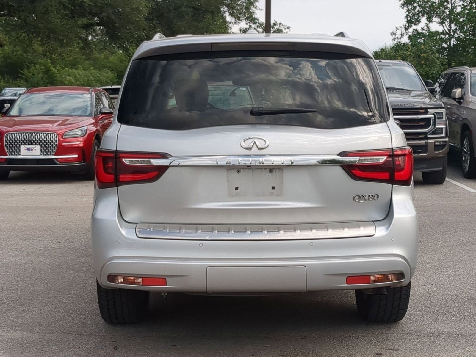 2019 INFINITI QX80 LUXE