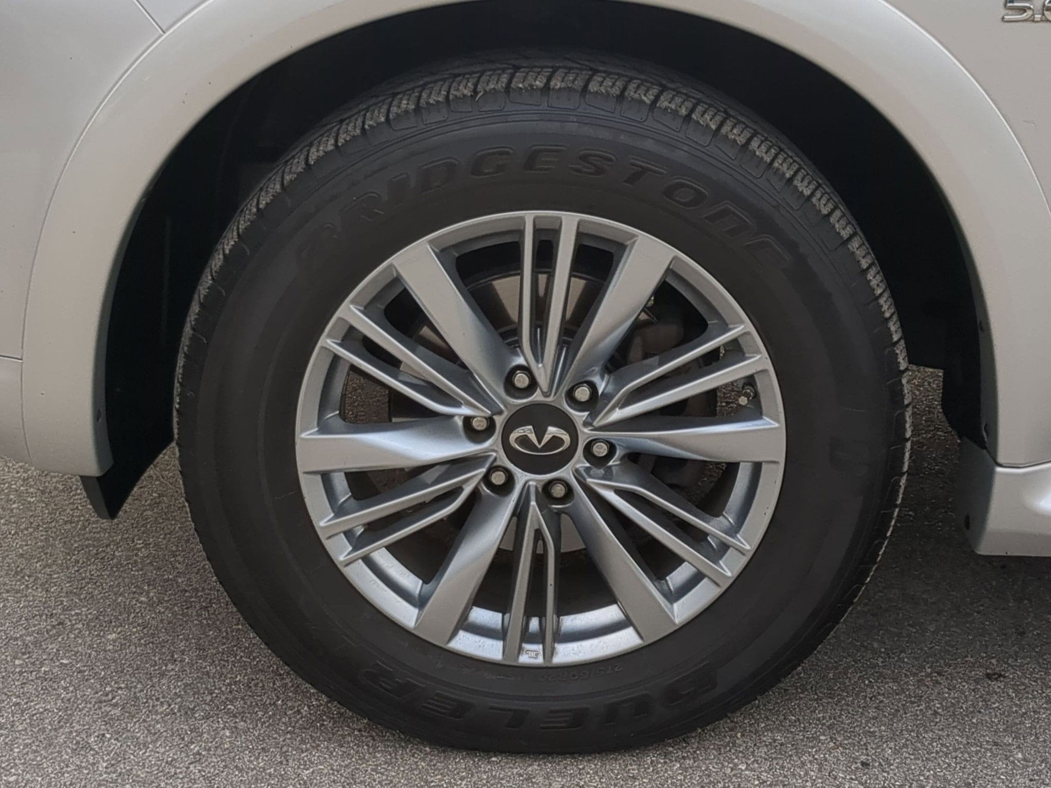 2019 INFINITI QX80 LUXE