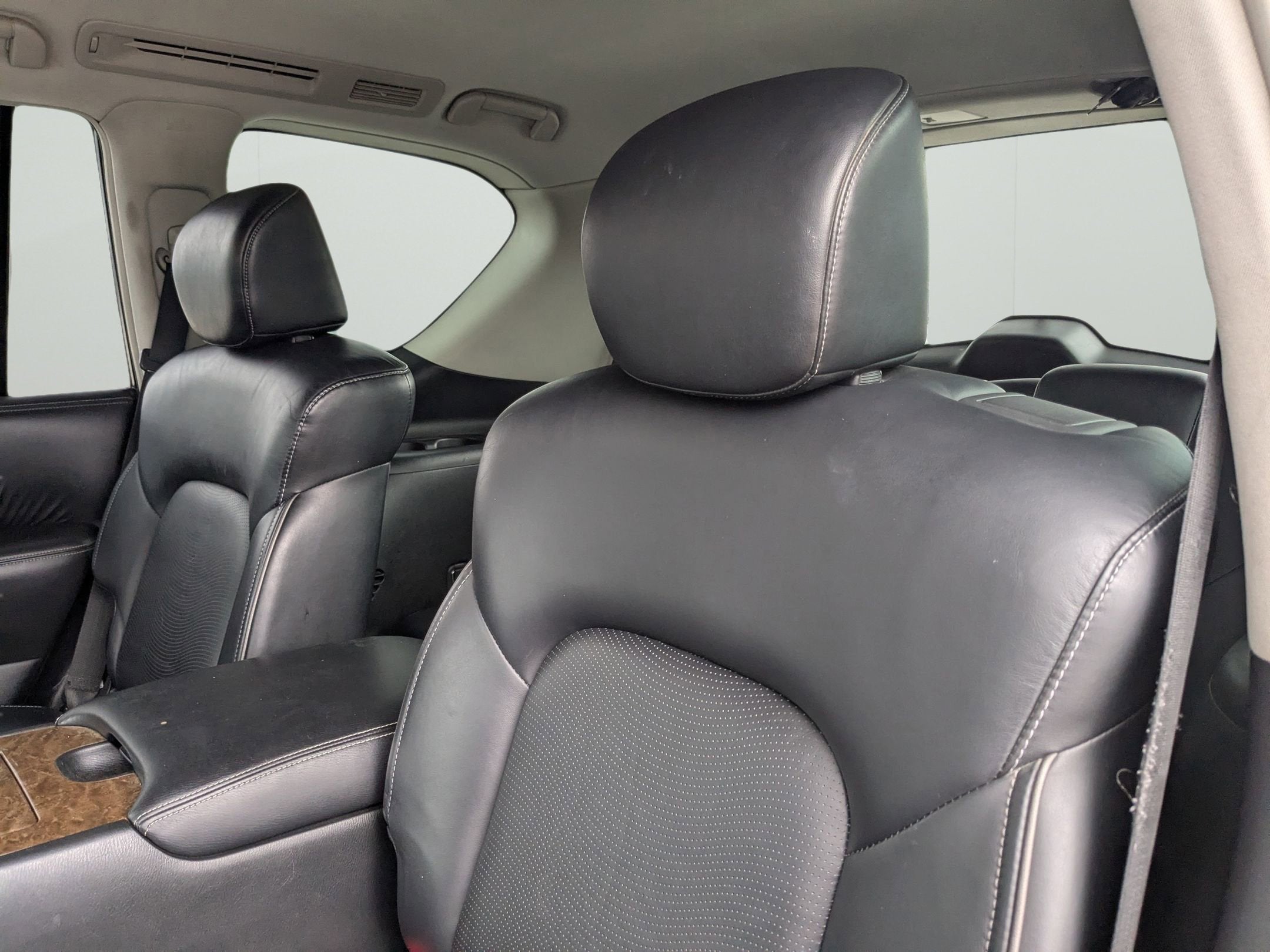 2017 INFINITI QX80 Base