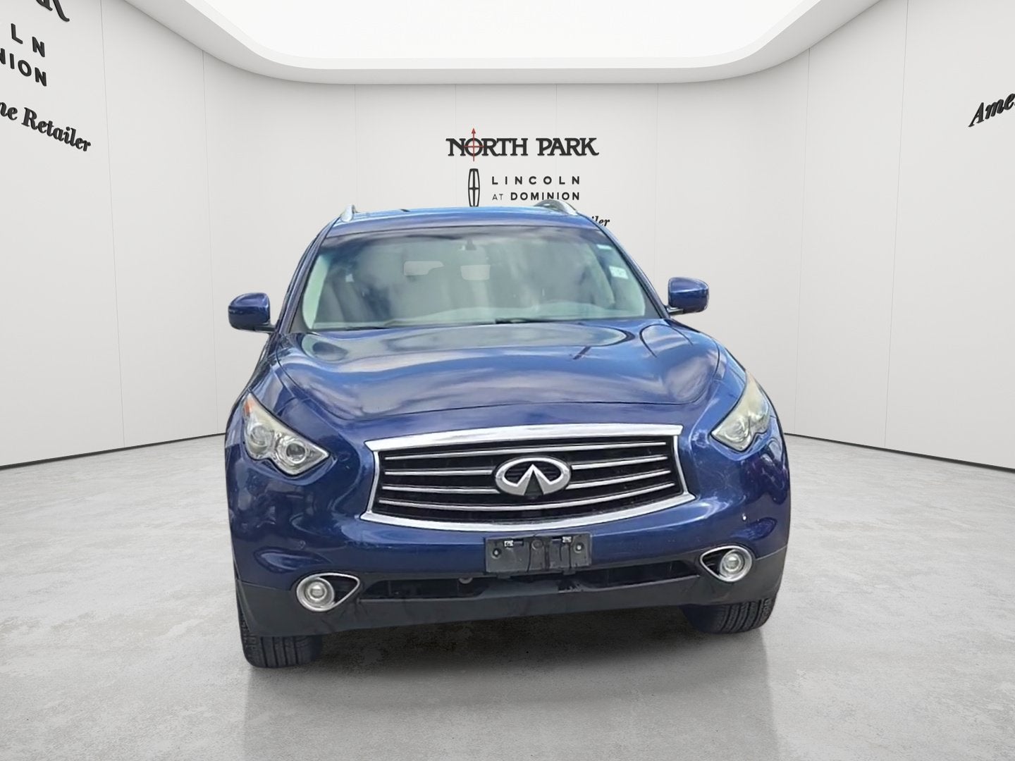 2014 INFINITI QX70 Base