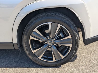 2025 Lexus UX 300h