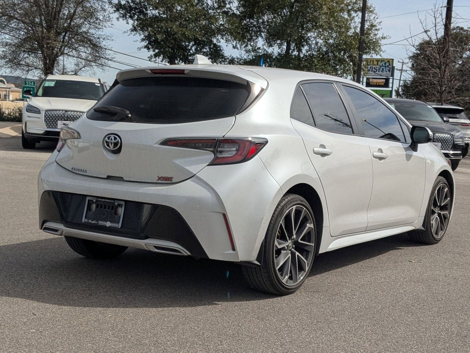 2022 Toyota Corolla Hatchback XSE