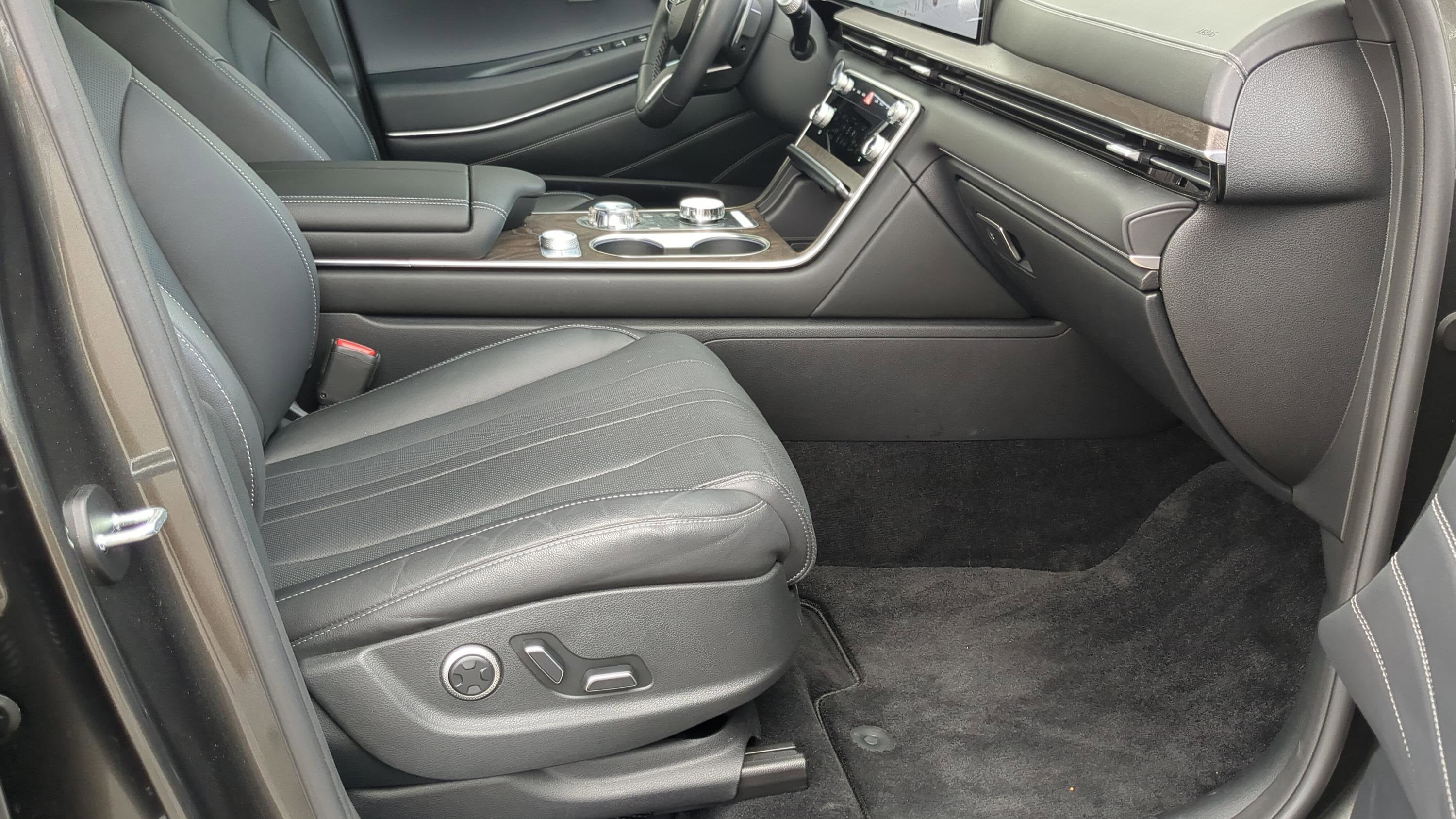 2025 Genesis GV80 2.5T Advanced