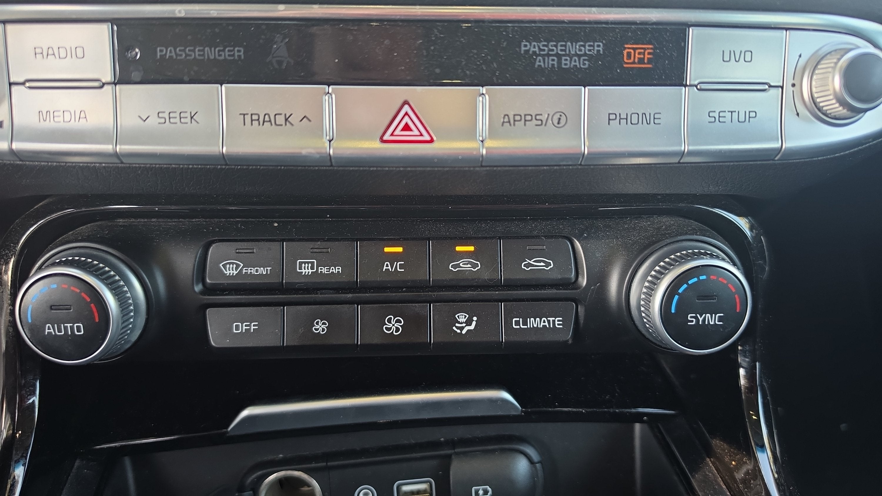 2019 Kia Stinger Base