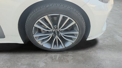 2019 Kia Stinger Base