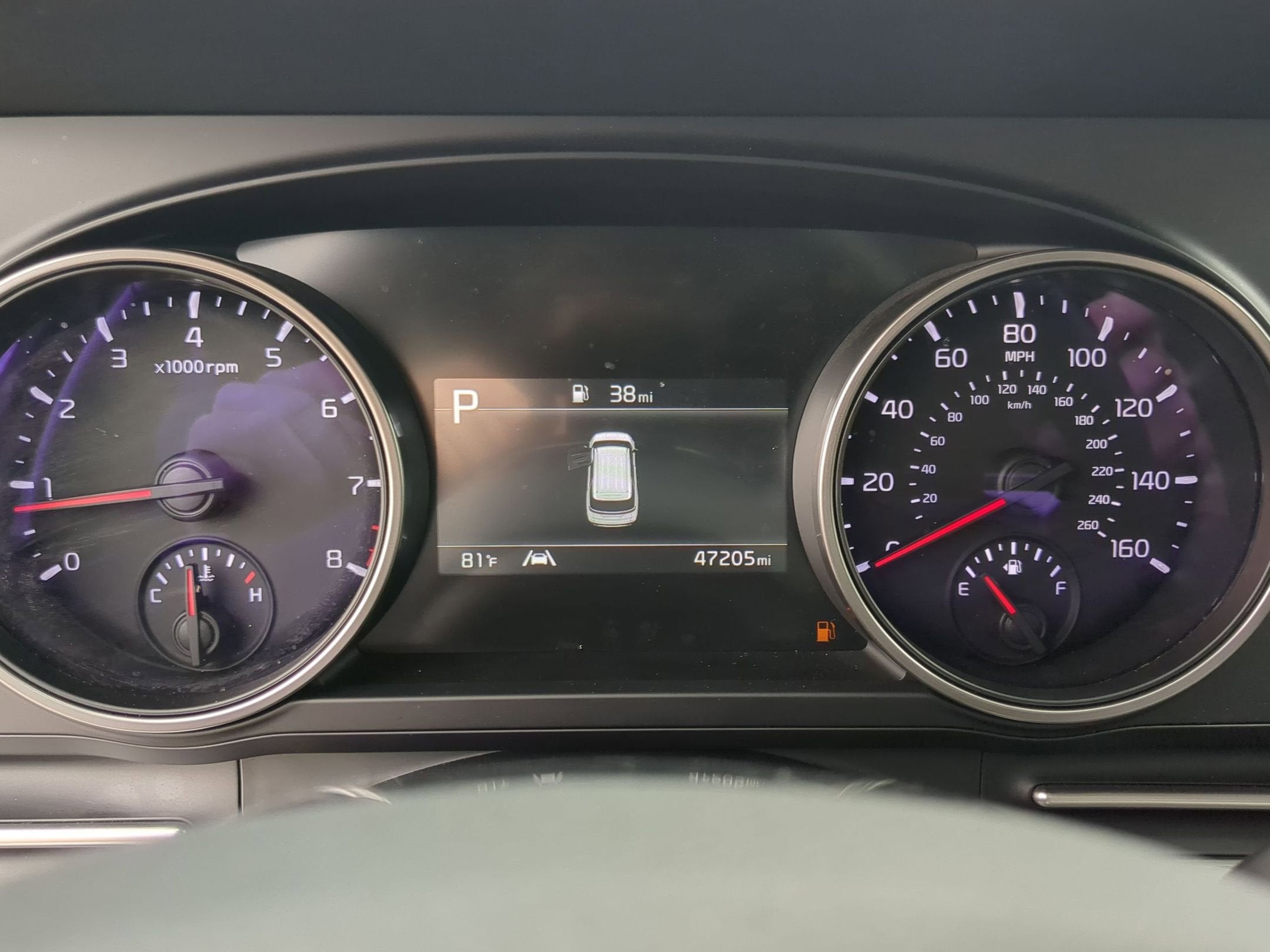 2024 Kia Carnival LX