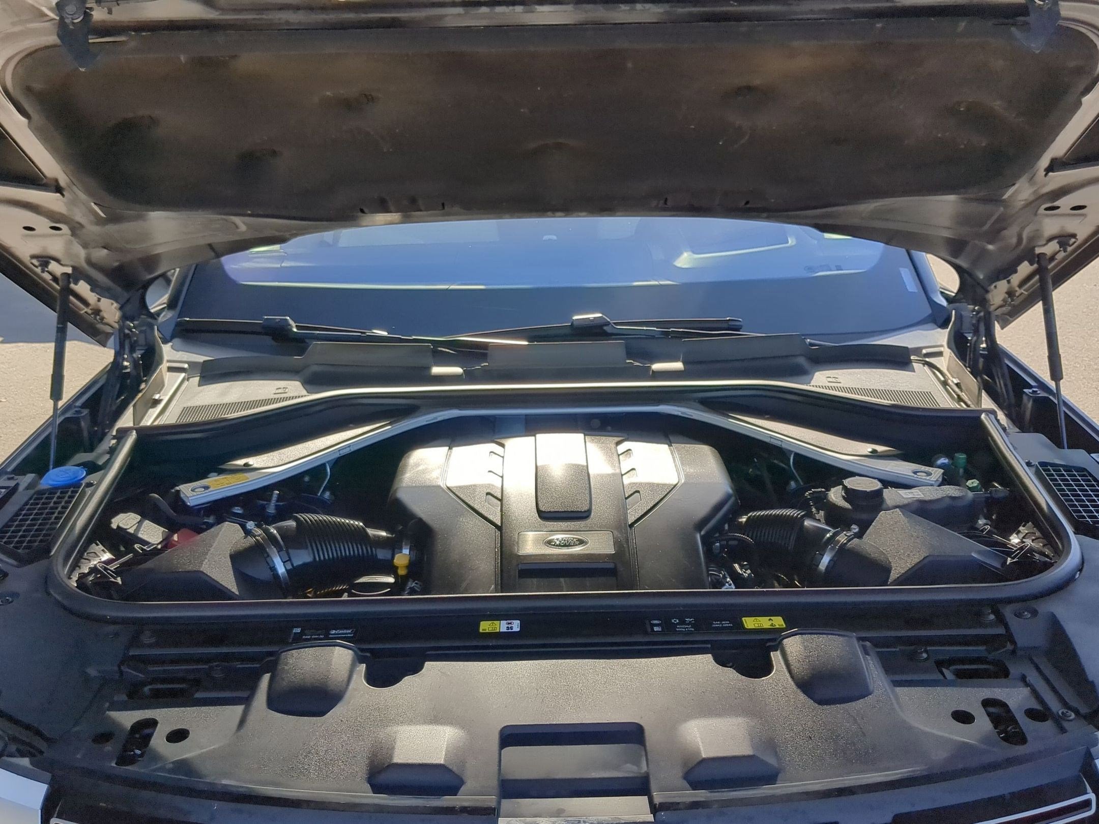 2023 Land Rover Range Rover SE