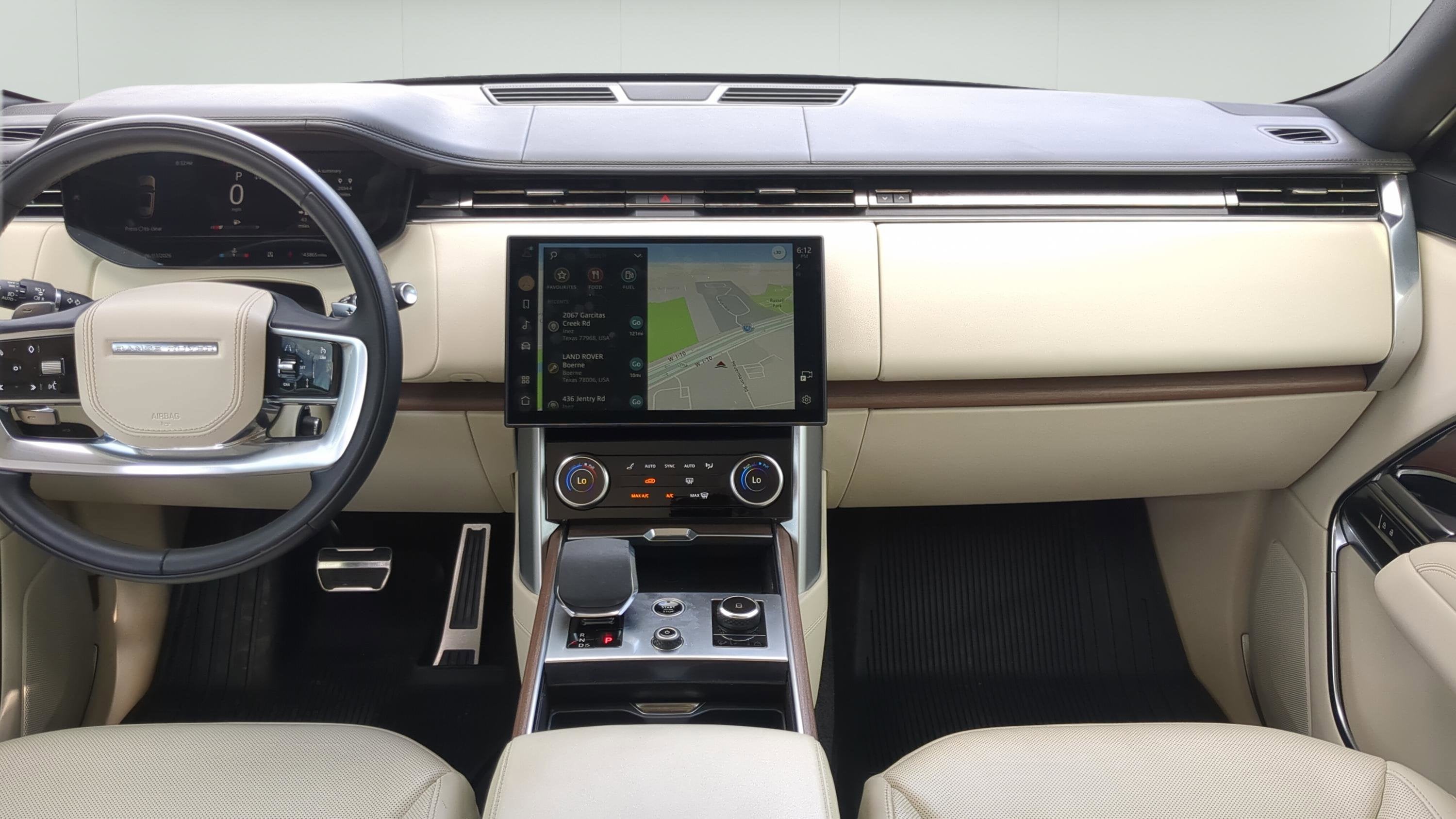 2023 Land Rover Range Rover SE