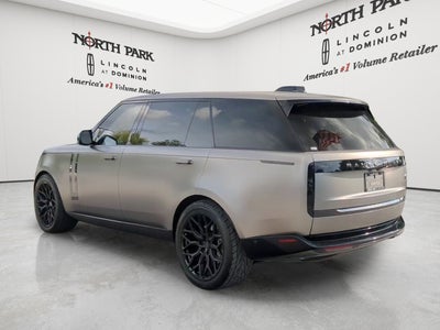 2023 Land Rover Range Rover SE