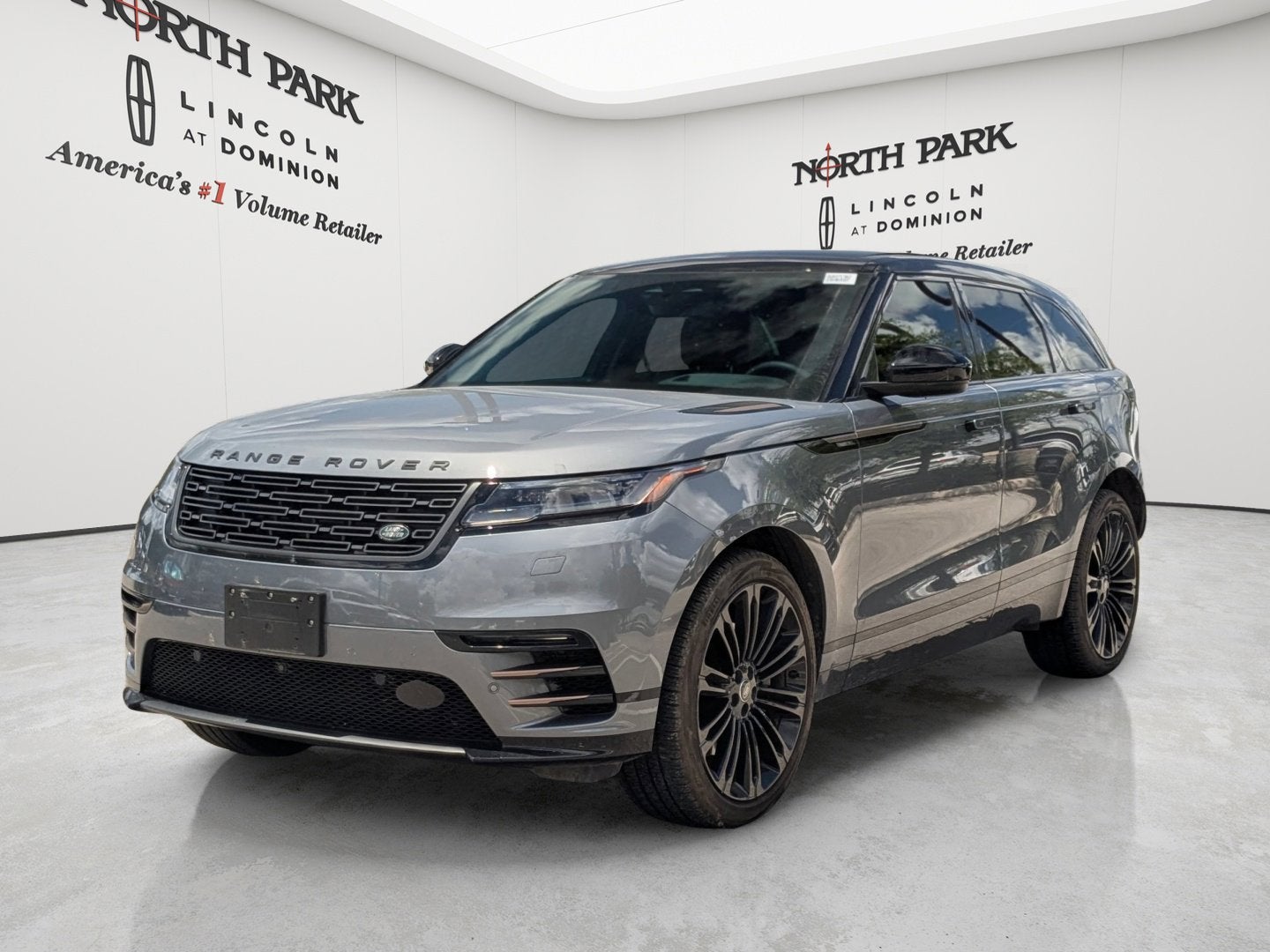 2024 Land Rover Range Rover Velar Dynamic HSE