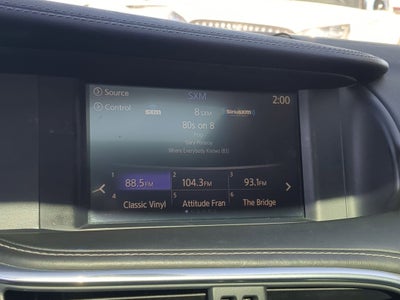 2017 INFINITI QX30 Premium