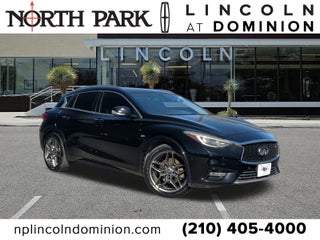 2017 INFINITI QX30 Premium