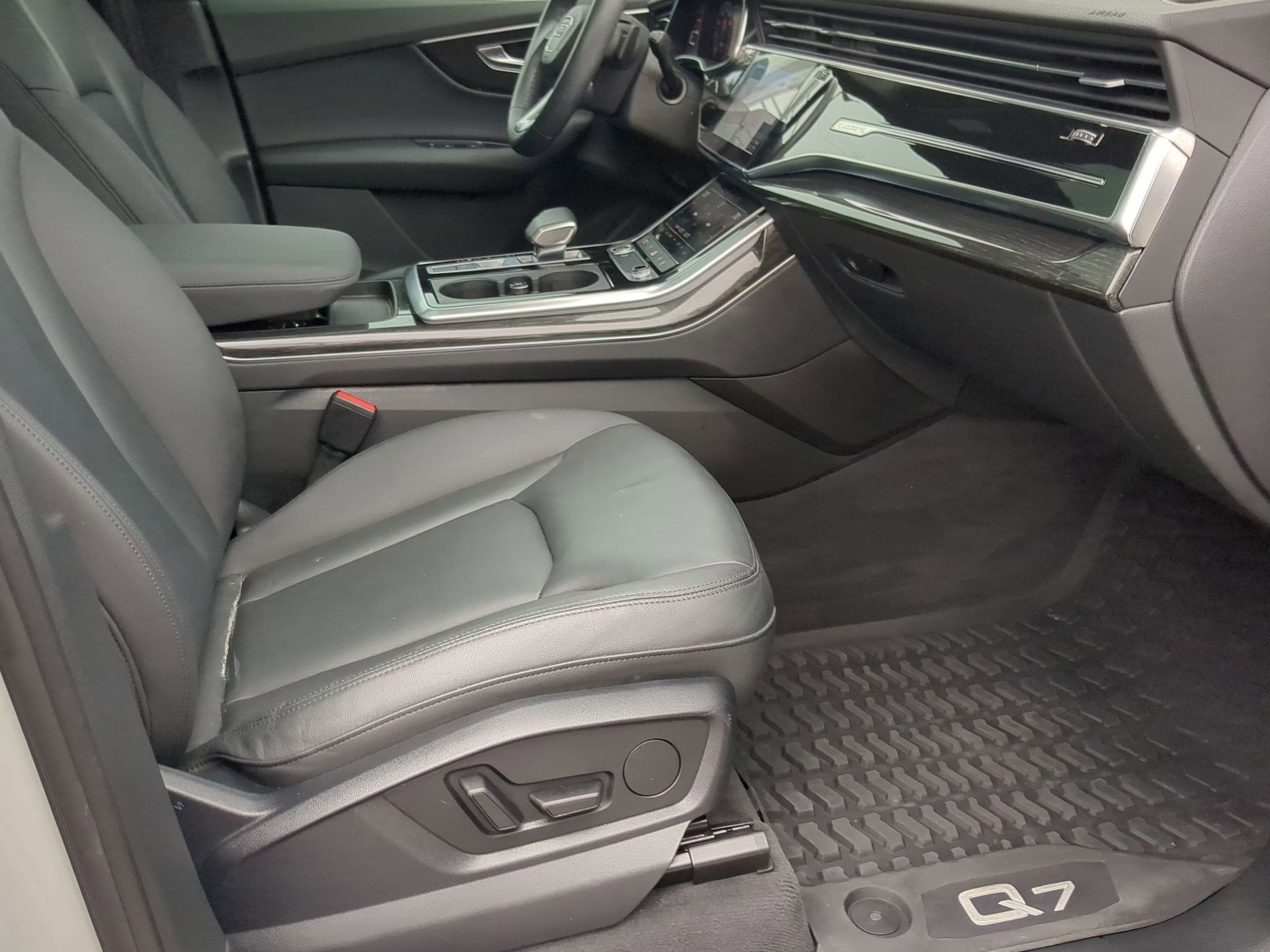 2021 Audi Q7 Premium