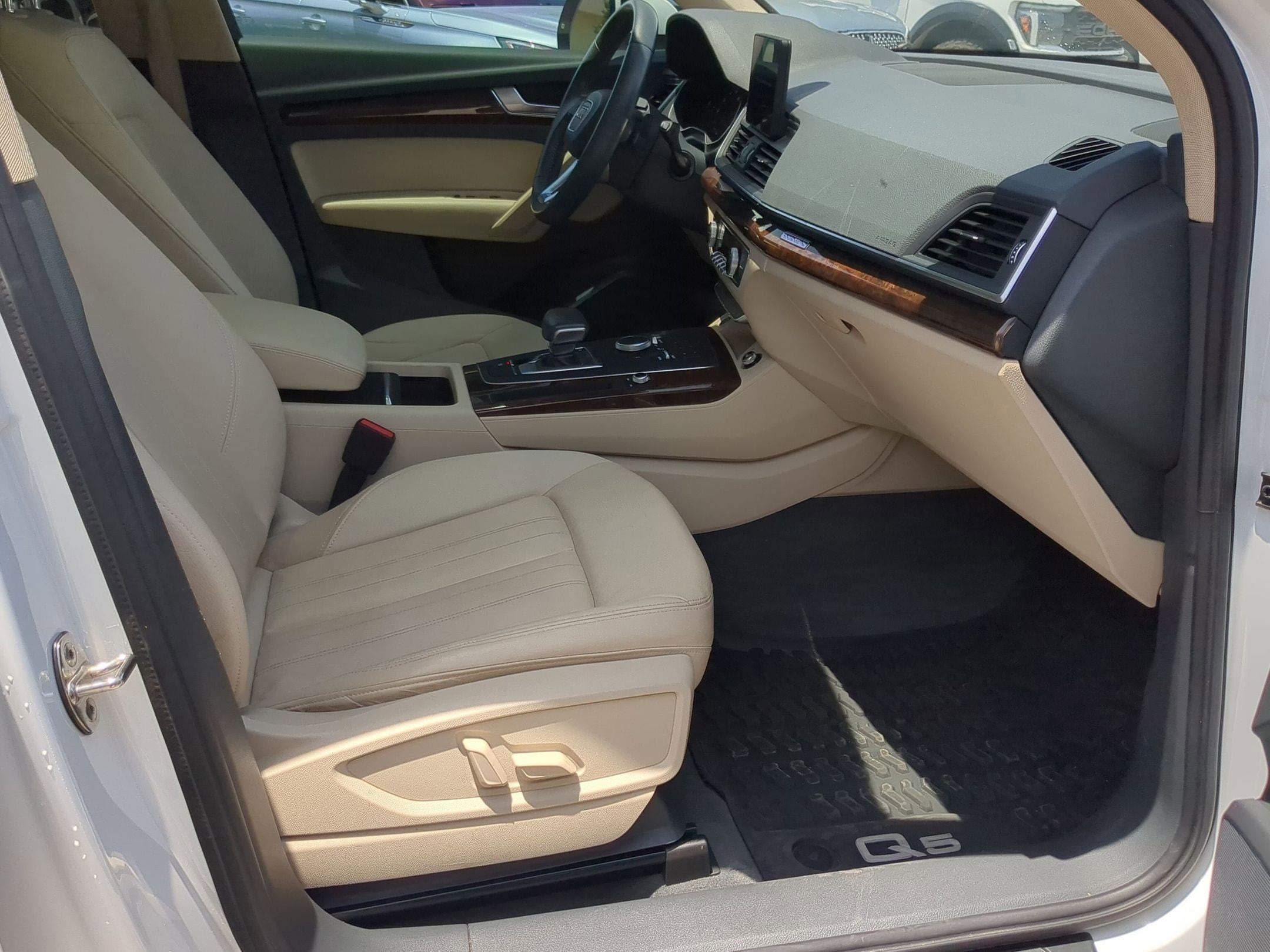 2020 Audi Q5 45 Premium