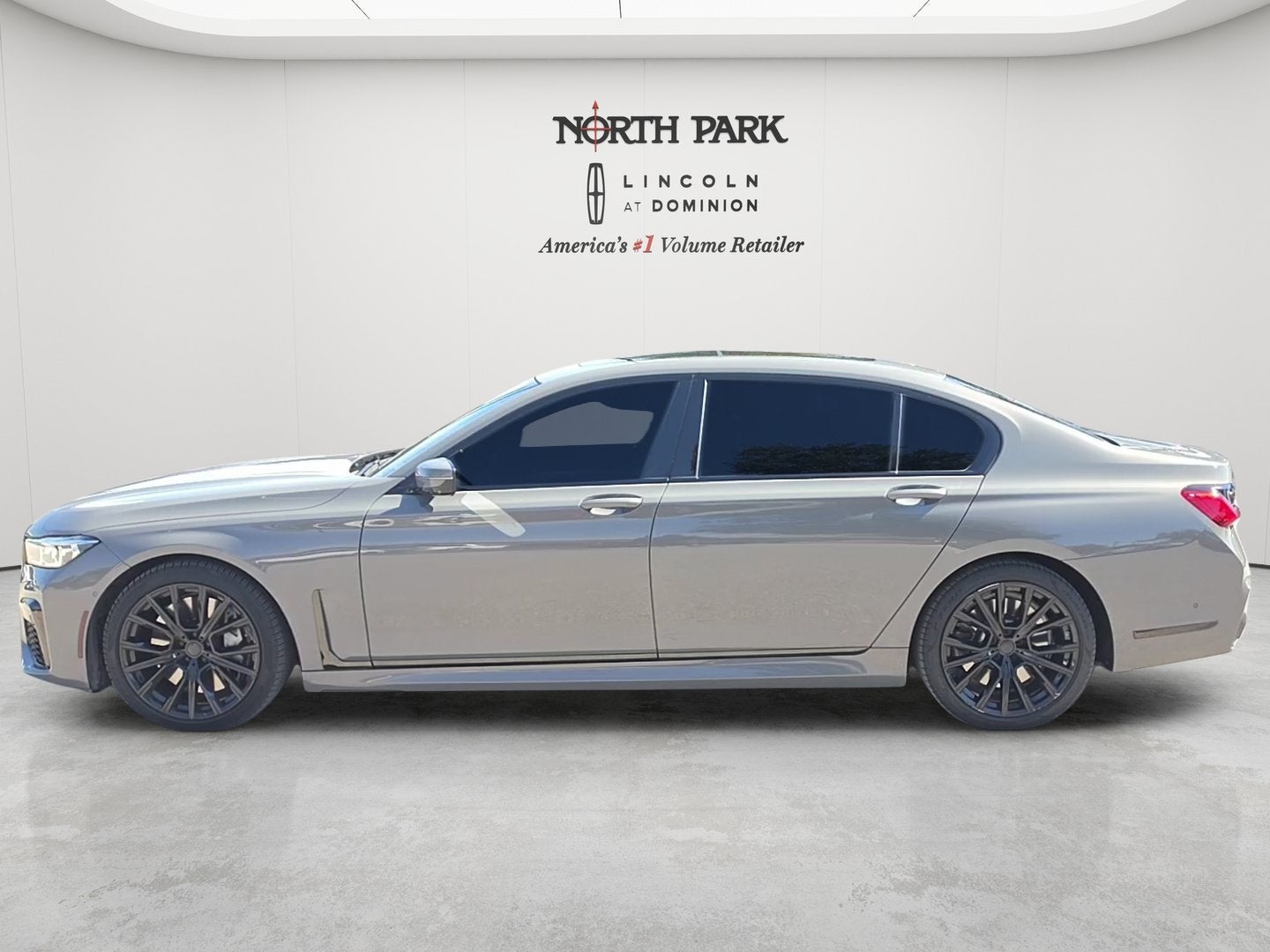 2022 BMW 7 Series 750i xDrive