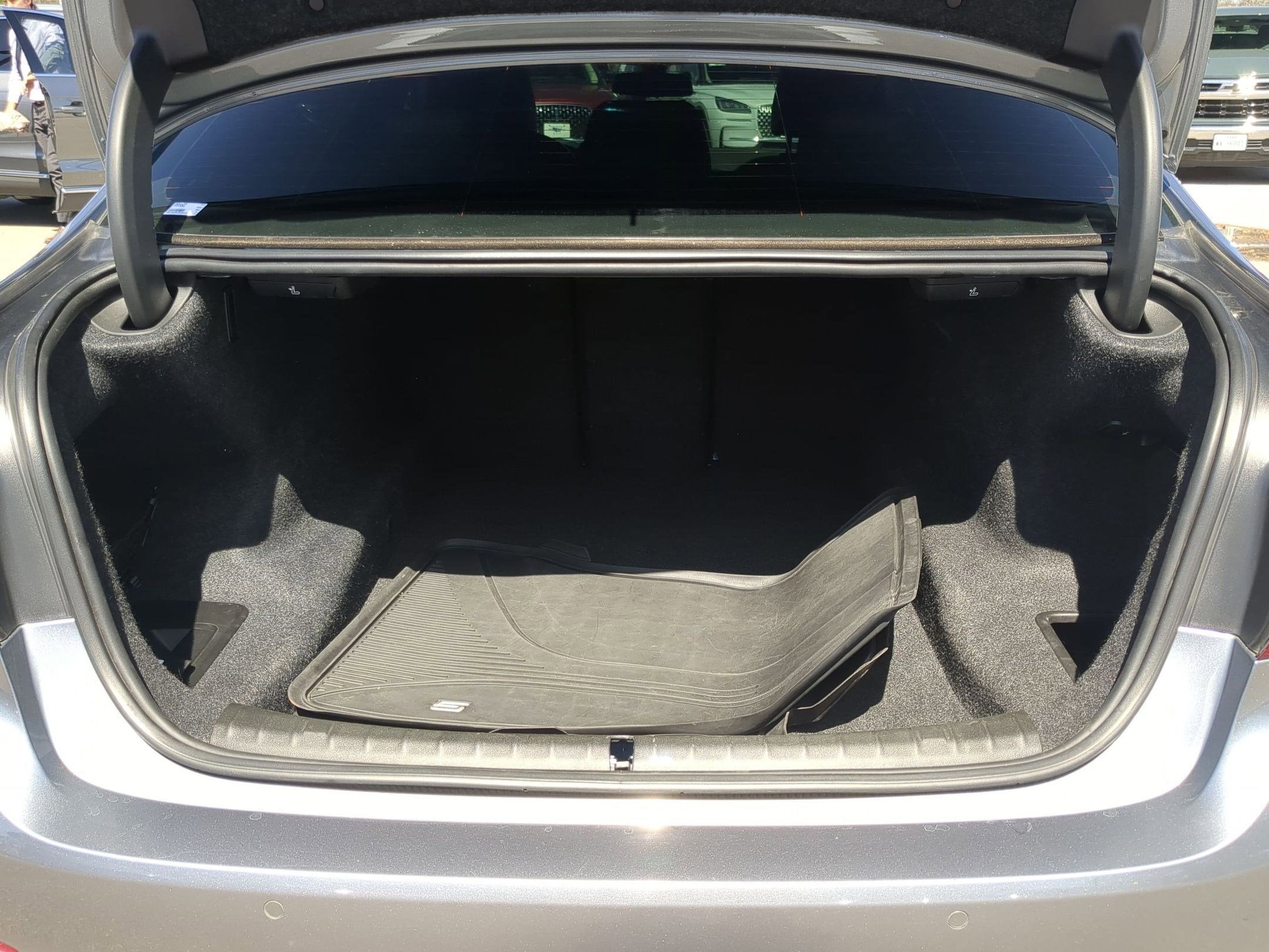 2018 BMW 5 Series 530i