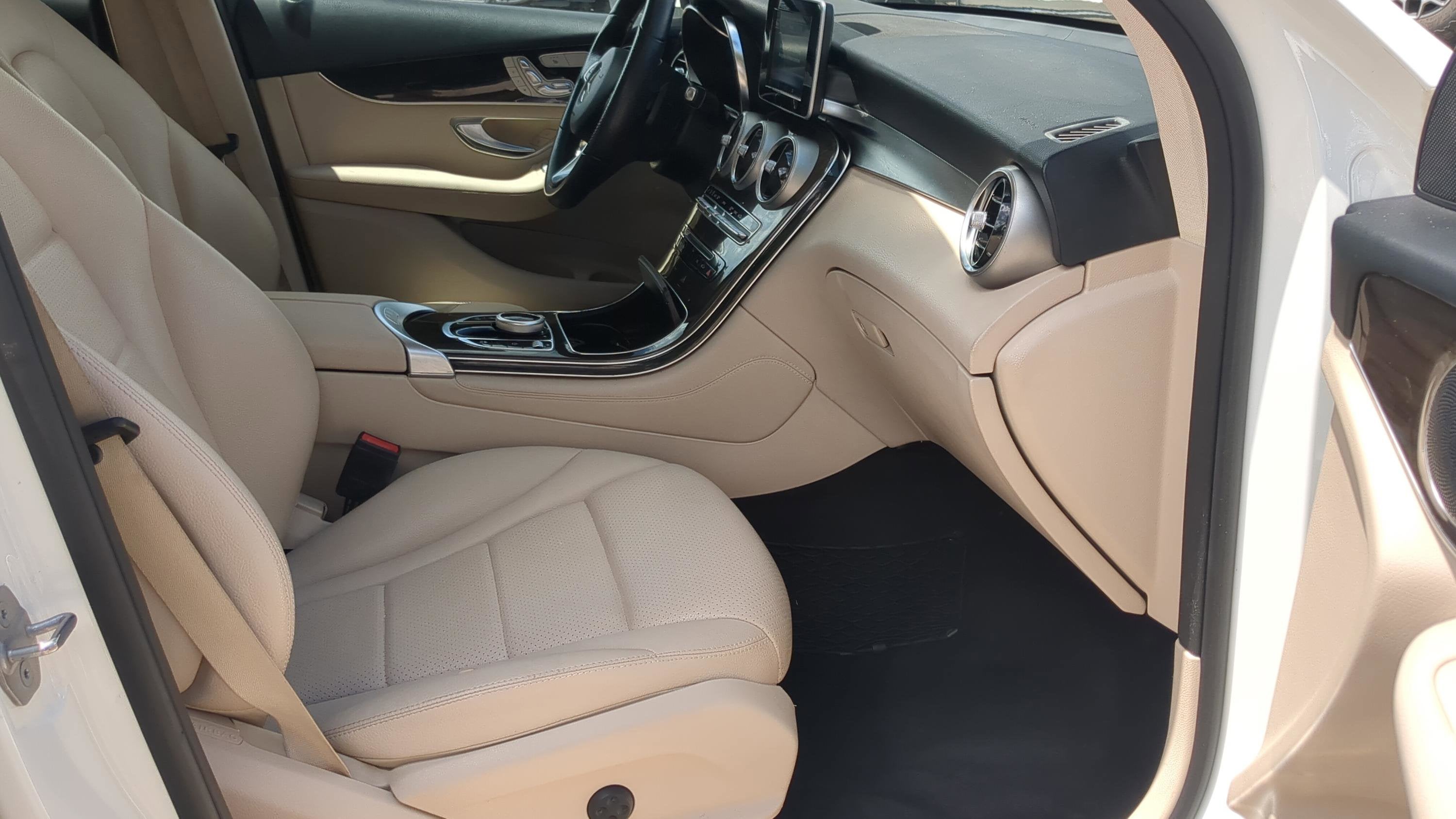 2019 Mercedes-Benz GLC GLC 300