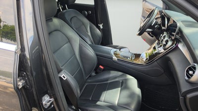 2020 Mercedes-Benz GLC GLC 300