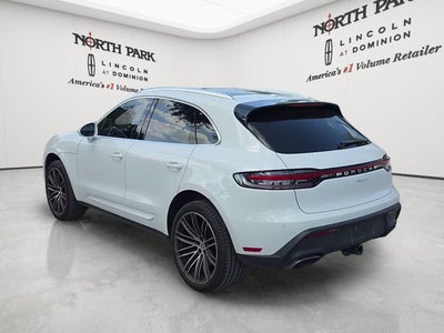 2024 Porsche Macan Base