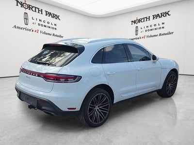 2024 Porsche Macan Base