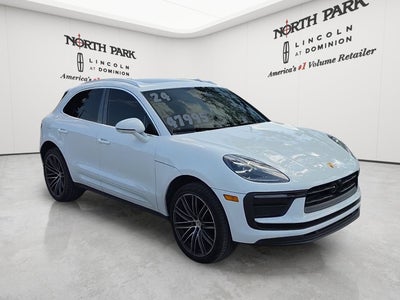 2024 Porsche Macan Base