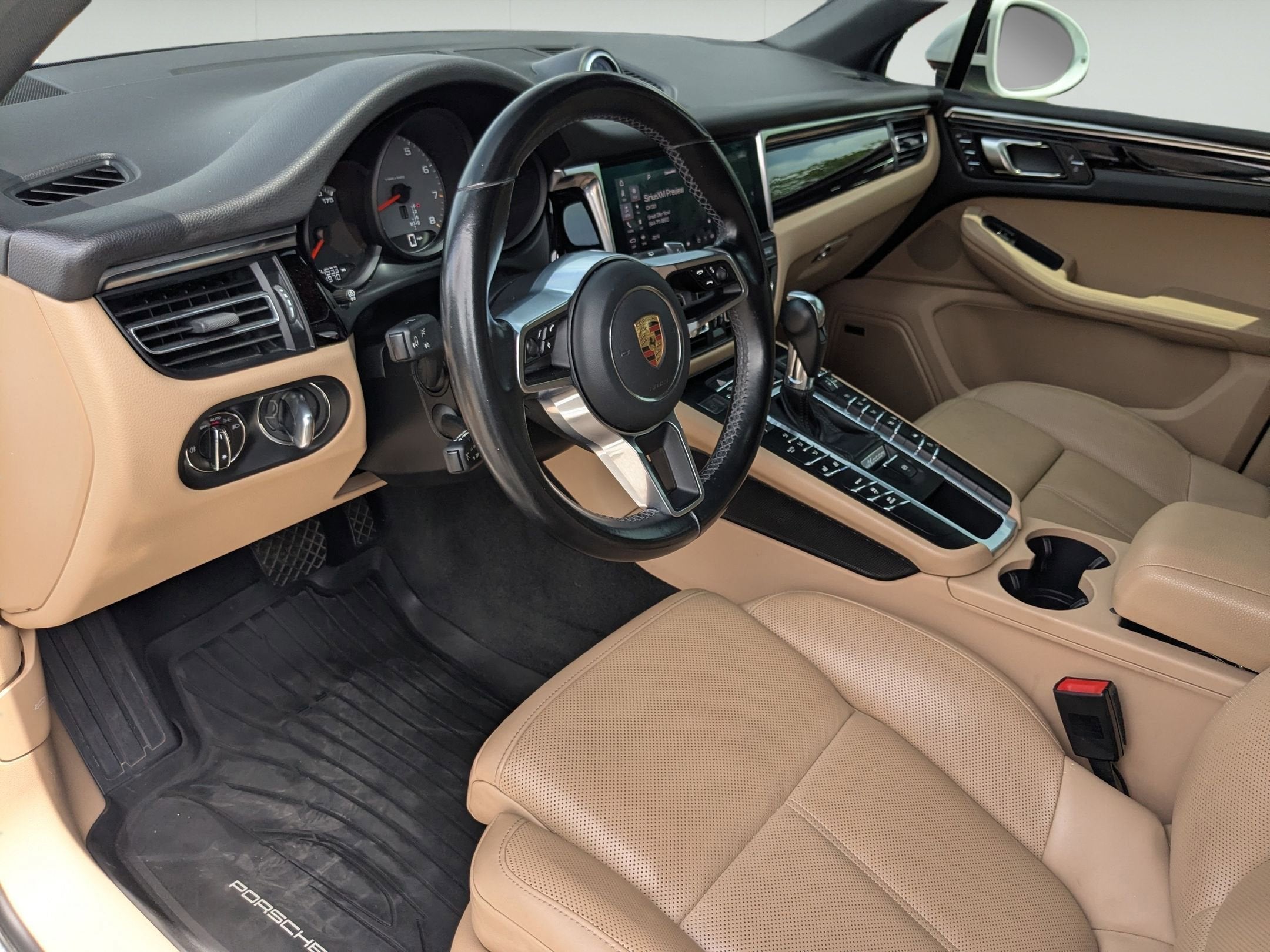2021 Porsche Macan S