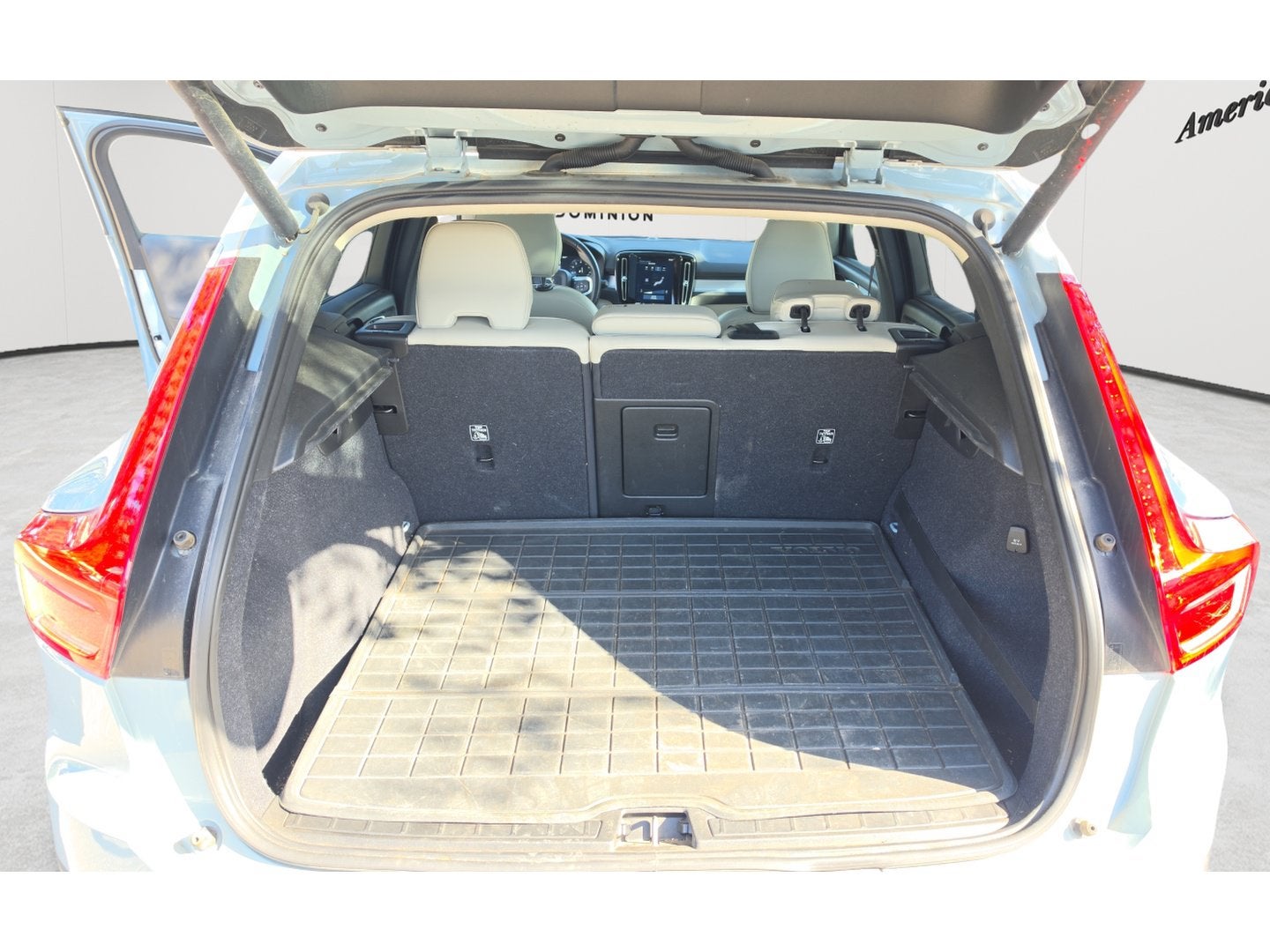 2019 Volvo XC40 Momentum