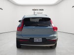 2019 Volvo XC40 Momentum